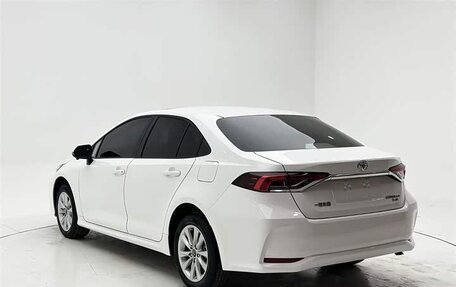 Toyota Corolla, 2022 год, 1 180 000 рублей, 4 фотография