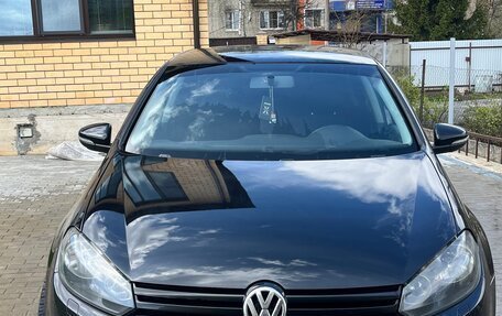 Volkswagen Golf VI, 2010 год, 800 000 рублей, 7 фотография