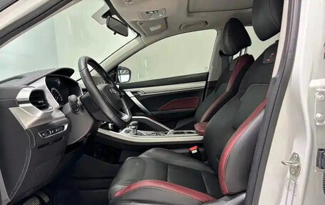 Geely Coolray I, 2023 год, 1 589 000 рублей, 8 фотография