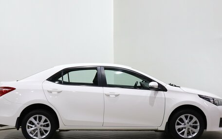 Toyota Corolla, 2015 год, 1 355 000 рублей, 4 фотография