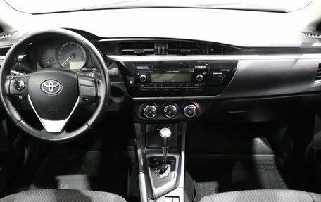 Toyota Corolla, 2015 год, 1 355 000 рублей, 14 фотография