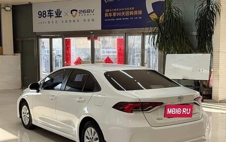 Toyota Corolla, 2022 год, 1 350 000 рублей, 6 фотография