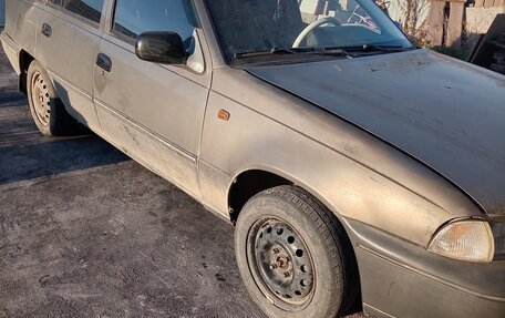 Daewoo Nexia I рестайлинг, 2004 год, 70 000 рублей, 7 фотография