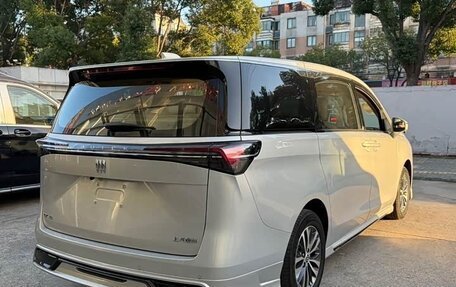 Buick GL8, 2025 год, 4 700 000 рублей, 16 фотография