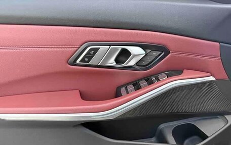 BMW 3 серия, 2022 год, 2 980 000 рублей, 11 фотография