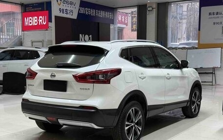 Nissan Qashqai, 2022 год, 2 210 000 рублей, 4 фотография