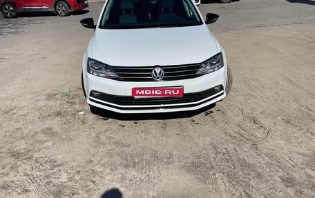 Volkswagen Jetta VI, 2017 год, 1 350 000 рублей, 1 фотография
