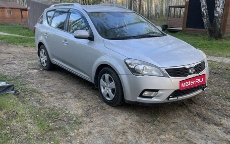 KIA cee'd I рестайлинг, 2010 год, 560 000 рублей, 1 фотография