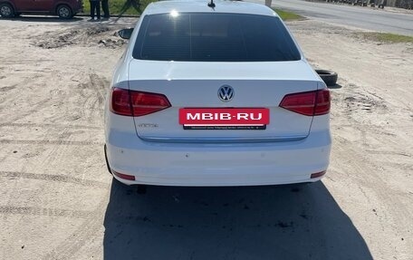 Volkswagen Jetta VI, 2017 год, 1 350 000 рублей, 3 фотография