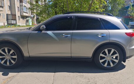 Infiniti FX I, 2004 год, 900 000 рублей, 3 фотография