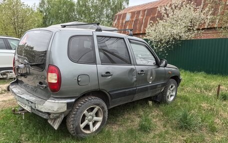 Chevrolet Niva I рестайлинг, 2004 год, 250 000 рублей, 4 фотография