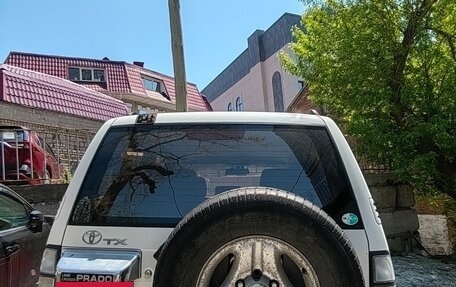 Toyota Land Cruiser Prado 90 рестайлинг, 2001 год, 990 000 рублей, 2 фотография