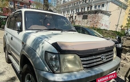Toyota Land Cruiser Prado 90 рестайлинг, 2001 год, 990 000 рублей, 4 фотография