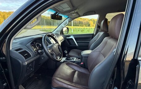Toyota Land Cruiser Prado 150 рестайлинг 2, 2018 год, 4 850 000 рублей, 24 фотография
