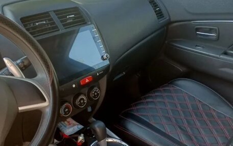 Mitsubishi ASX I рестайлинг, 2012 год, 1 100 000 рублей, 8 фотография