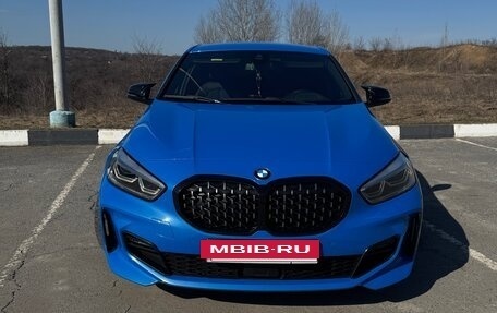 BMW 1 серия, 2019 год, 2 900 000 рублей, 2 фотография