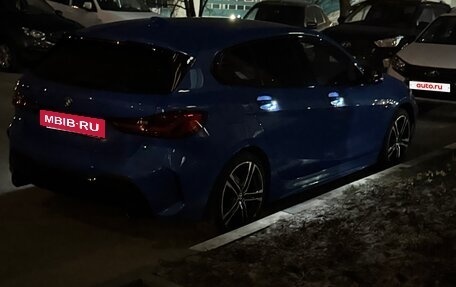 BMW 1 серия, 2019 год, 2 900 000 рублей, 36 фотография