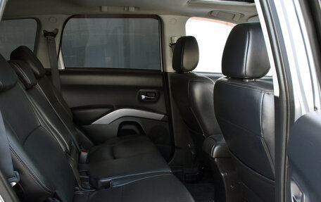 Mitsubishi Outlander III рестайлинг 3, 2006 год, 1 049 000 рублей, 16 фотография
