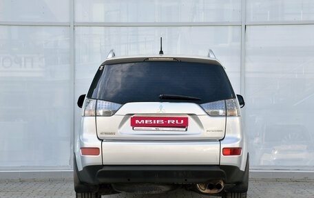 Mitsubishi Outlander III рестайлинг 3, 2006 год, 1 049 000 рублей, 7 фотография