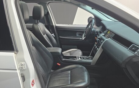 Land Rover Discovery Sport I рестайлинг, 2018 год, 1 938 000 рублей, 6 фотография