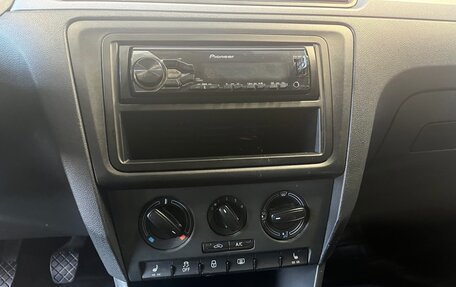 Skoda Rapid I, 2016 год, 957 777 рублей, 6 фотография