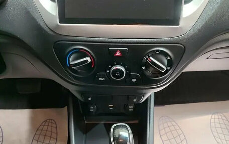 Hyundai Solaris II рестайлинг, 2020 год, 1 490 000 рублей, 13 фотография