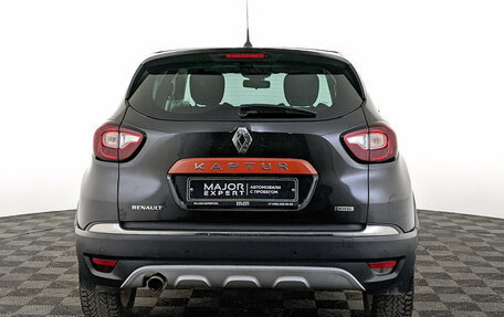 Renault Kaptur I рестайлинг, 2017 год, 1 330 000 рублей, 6 фотография