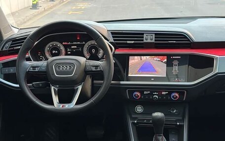 Audi Q3 Sportback, 2022 год, 2 210 000 рублей, 13 фотография