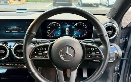 Mercedes-Benz A-Класс, 2019 год, 1 179 000 рублей, 14 фотография