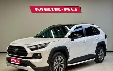 Toyota RAV4, 2024 год, 4 140 000 рублей, 1 фотография