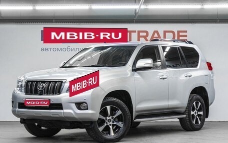 Toyota Land Cruiser Prado 150 рестайлинг 2, 2011 год, 3 575 000 рублей, 1 фотография