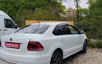 Volkswagen Polo VI (EU Market), 2016 год, 820 000 рублей, 1 фотография