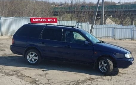 Volkswagen Passat B4, 1996 год, 240 000 рублей, 3 фотография