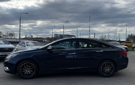 Hyundai Sonata VI, 2010 год, 1 050 000 рублей, 4 фотография