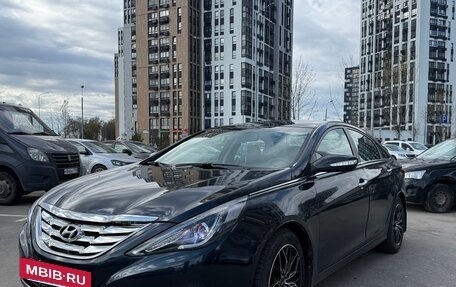 Hyundai Sonata VI, 2010 год, 1 050 000 рублей, 3 фотография