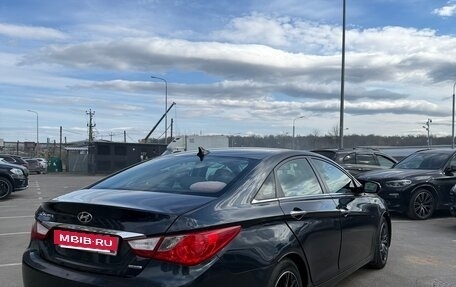 Hyundai Sonata VI, 2010 год, 1 050 000 рублей, 7 фотография