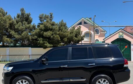 Toyota Land Cruiser 200, 2015 год, 5 380 000 рублей, 6 фотография