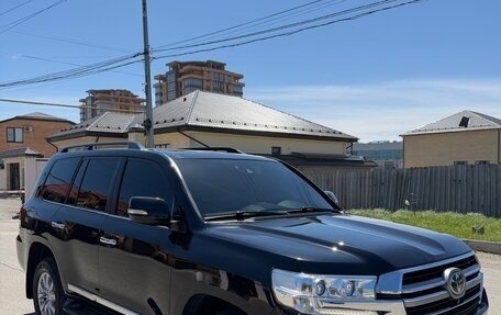Toyota Land Cruiser 200, 2015 год, 5 380 000 рублей, 2 фотография