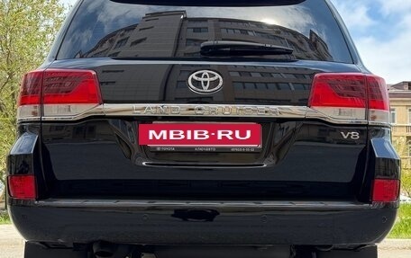Toyota Land Cruiser 200, 2015 год, 5 380 000 рублей, 8 фотография