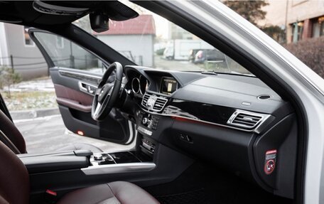 Mercedes-Benz E-Класс, 2014 год, 3 200 000 рублей, 2 фотография