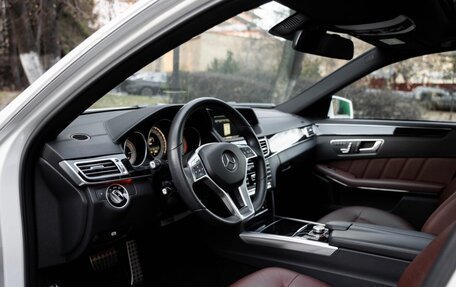 Mercedes-Benz E-Класс, 2014 год, 3 200 000 рублей, 14 фотография