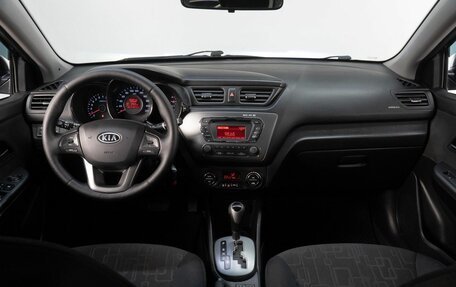 KIA Rio III рестайлинг, 2012 год, 950 000 рублей, 18 фотография