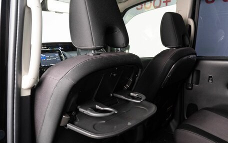 Nissan Serena IV, 2019 год, 2 499 000 рублей, 15 фотография