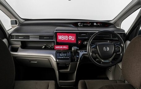 Honda Stepwgn IV, 2015 год, 2 050 000 рублей, 19 фотография