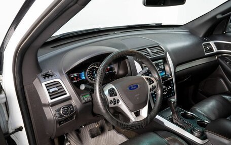 Ford Explorer VI, 2013 год, 2 220 000 рублей, 10 фотография