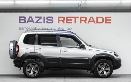 Chevrolet Niva I рестайлинг, 2018 год, 830 000 рублей, 5 фотография