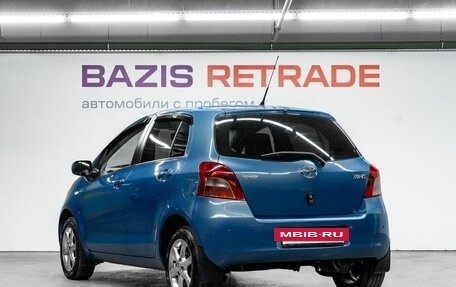 Toyota Yaris III рестайлинг, 2007 год, 799 000 рублей, 8 фотография