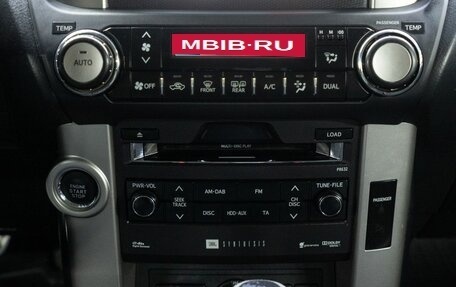 Toyota Land Cruiser Prado 150 рестайлинг 2, 2011 год, 3 575 000 рублей, 23 фотография