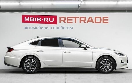 Hyundai Sonata VIII, 2020 год, 2 140 000 рублей, 5 фотография