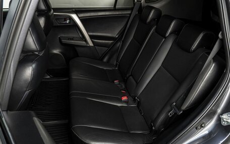 Toyota RAV4, 2015 год, 2 375 000 рублей, 15 фотография